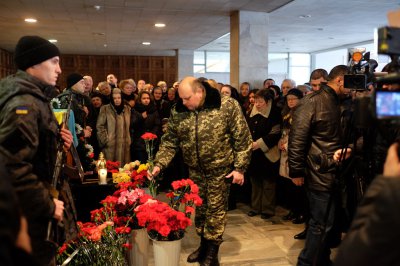 У Чернівцях попрощалися із загиблим бійцем Леонідом Петихачним (ФОТО)