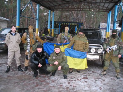 Буковинці купили для бійців АТО джип (ФОТО)