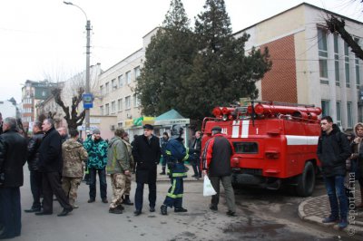 В Івано-Франківську стався вибух у пологовому будинку (ФОТО)