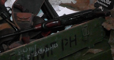 У Чернівцях викрили масштабний арсенал зброї (ФОТО)