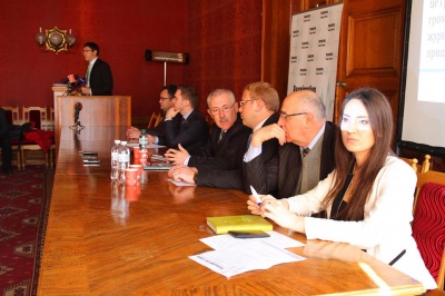 У Чернівцях вінницький суддя оголосив про свою відставку на знак протесту проти системи