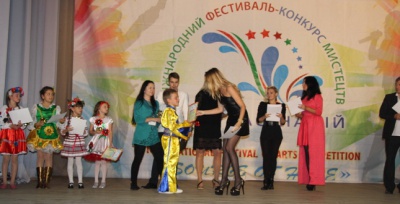 Буковинські танцюристки стали призерами на всеукраїнському фестивалі