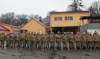 На Схід відправили ще 35 міліціонерів з Буковини