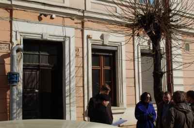 У центрі Чернівців газові мережі деяких будинків встановили з пошкодженням історичних фасадів