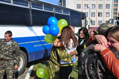 До Чернівців із зони АТО повертається понад 200 демобілізованих