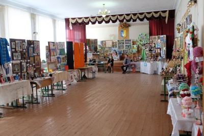 Школярі в Чернівцях створили виставку з майже тисячі експонатів (ФОТО)