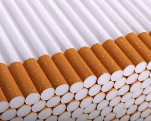 Податкові міліціонери Буковини вилучили з незаконного обігу тютюну та алкоголю на 9 мільйонів