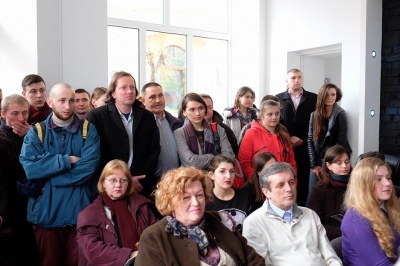 Розмови про інтелектуалів та політику: Бойченко презентував чернівчанам свою новинку (ФОТО)