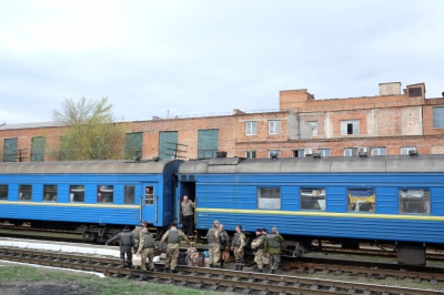 В зону АТО з Чернівців відправились буковинські десантники (ФОТО)