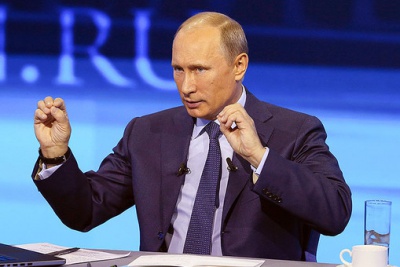 Путін запевняє, що Росія воювати не буде 