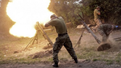 Бойовики продовжують обстрілювати сили АТО з "відведеної" артилерії