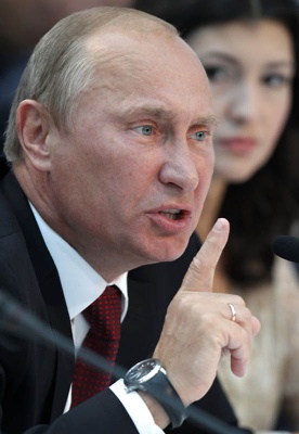 Путін розповів росіянам, що санкції не через Крим, а щоби сповільнити розвиток РФ