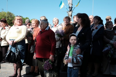 9 травня у Чернівцях: ветерани згадують війну (ФОТО)