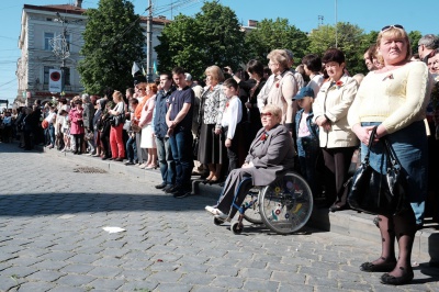 9 травня у Чернівцях: ветерани згадують війну (ФОТО)