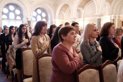 Науковцям шкільного віку з Буковини вручили свідоцтва (ФОТО)