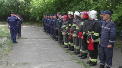У Чернівцях тренувалися гасити пожежу в "Черемоші" (ФОТО)