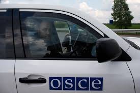 Місія ОБСЄ поскаржилася, що патрулі часто потрапляють під обстріл бойовиків