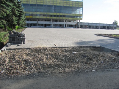 Автовокзал на Гравітоні в Чернівцях відкриють наприкінці червня (ФОТО)