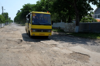 Ремонт дороги на Заставну призупинили через проблеми із фінансуванням (ФОТО)