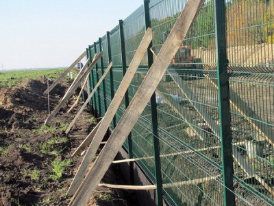 Безробітних буковинців кличуть будувати стіну на кордоні з Росією