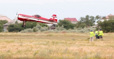 Пілот з Чернівців виступив на грандіозному авіашоу під Одесою (ФОТО)