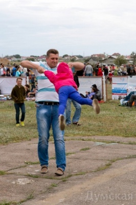 Пілот з Чернівців виступив на грандіозному авіашоу під Одесою (ФОТО)