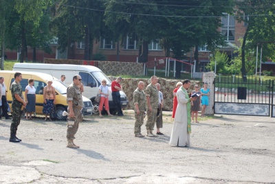 З Чернівців на військові навчання відправили першу групу мобілізованих шостої хвилі (ФОТО)