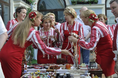 У Чернівцях для хворих дітей зібрали дев’ять тисяч гривень (ФОТО)