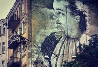 Чернівчанка надихнула австралійця на портрет Лесі Українки на фасаді будинку
