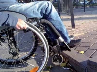 Нелегальна праця в туалеті, епідемія смертей на воді та повістки інвалідам: 5 новин, які ви могли пропустити
