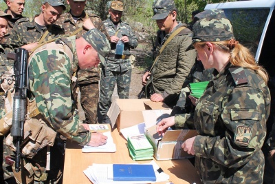 За підписання контракту військовий отримає близько 10 тисяч гривень