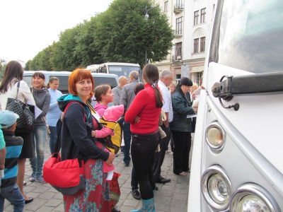 Діти переселенців та учасників АТО з Буковини поїхали відпочивати в Хорватію (ФОТО)