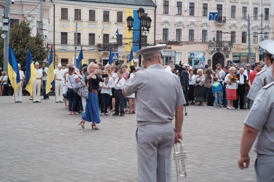 Чернівці відзначають День прапора України (ФОТО)