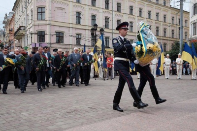 Чернівці відзначають День прапора України (ФОТО)