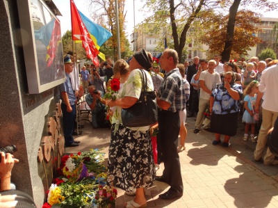 У Вінниці відкрили мультимедійну стелу на честь героїв Небесної Сотні та АТО (ФОТО)