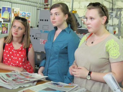 Школярам показали, як створюється газета "Молодий буковинець" (ФОТО)