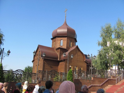 Столичні туристи про монастир у Банченах: «Такої розкоші я ще не бачила» (ФОТО)