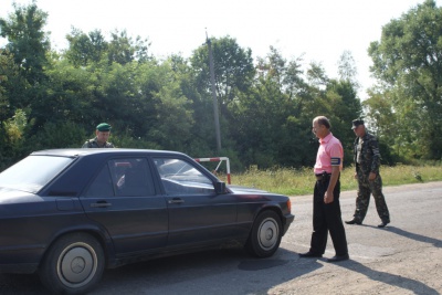 На Буковині громадські активісти допомагають прикордонникам ловити нелегалів та контрабандистів (ФОТО)