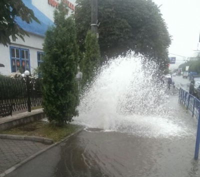 У Чернівцях у районі Комарова-Полєтаєва не буде води