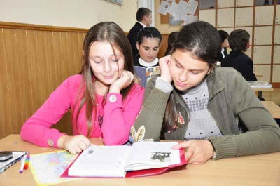 Підручники для 4 і 7 класів у школах на Буковині з’являться в листопаді