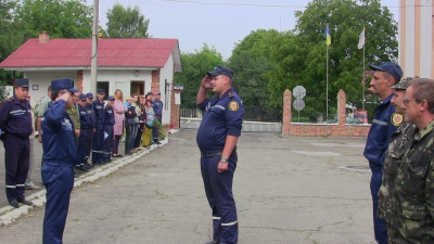 До Чернівців із зони АТО повернулися 14 рятувальників