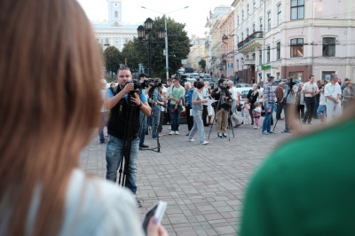 У Чернівцях журналісти вшанували пам’ять Георгія Гонгадзе (ФОТО)