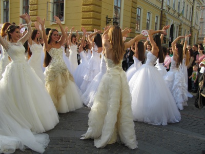 Під час фестивалю "Одруження на Панській" на лікування Богдана Чорнея зібрали майже 17 тисяч гривень