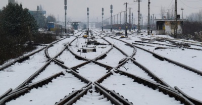 Снігопади в Румунії паралізували дороги