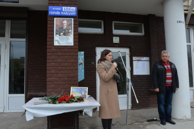 У Чернівцях відкрили пам’ятну дошку Сергію Побережнику, який торік загинув в АТО (ФОТО)