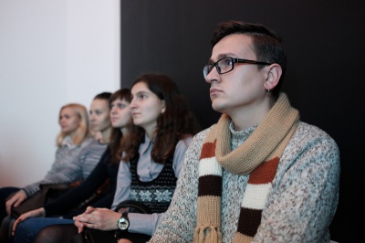 На благодійному вечорі у Чернівцях митці збирали гроші на лікування Олександра Бойченка (ФОТО)