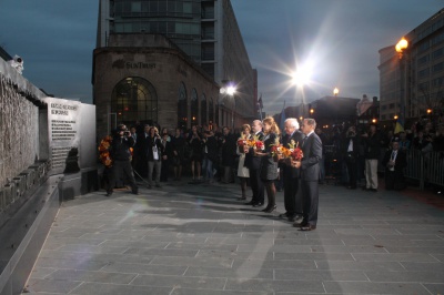 У США відкрили Меморіал жертвам Голодомору в Україні