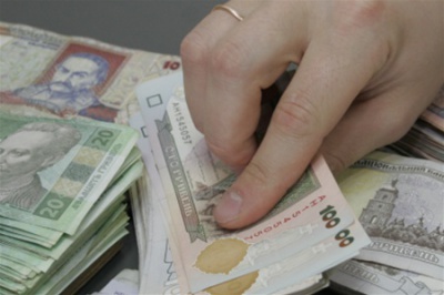 В Україні зростає обсяг гривневих депозитів