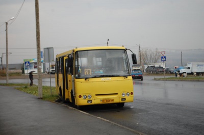 У Чернівцях відкрили два автобусні рейси, що прямують через вулицю Воробкевича