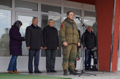 У Новодністровську попрощалися із буковинцем, який обгорів у зоні АТО (ФОТО)